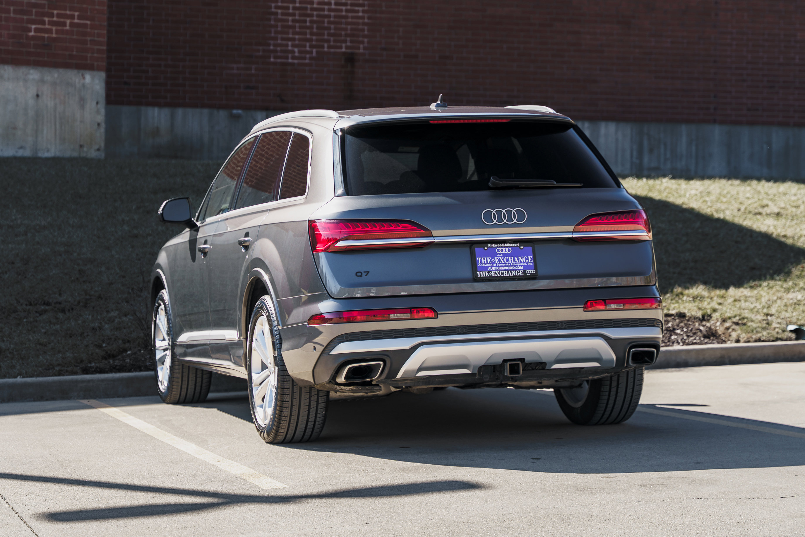 Used 2025 Audi Q7 2.0T Premium w/ Convenience Package image 5