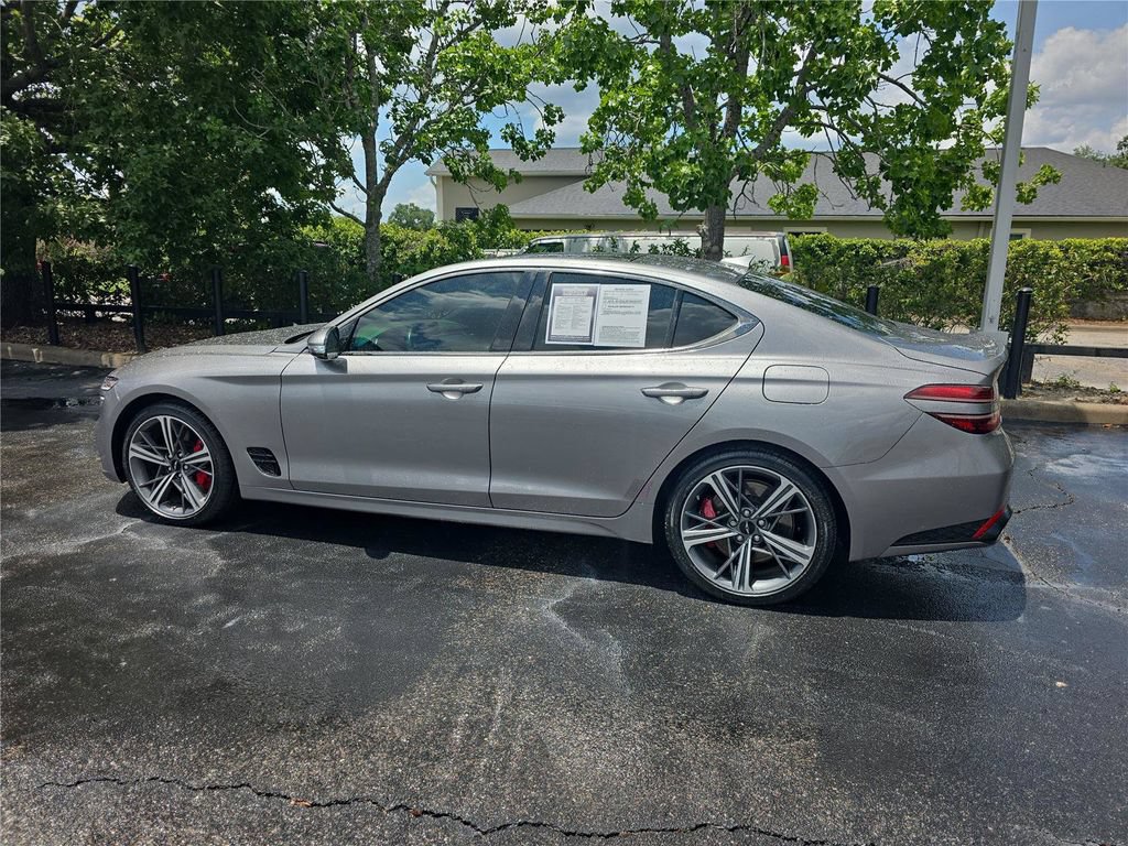 Used 2024 Genesis G70 3.3T Advanced RWD image 6