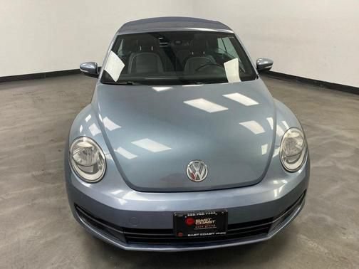 Used 2016 Volkswagen Beetle 1.8T Denim FWD image 9