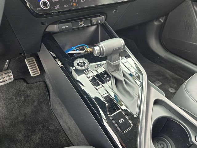 Used 2023 Kia Niro EX Touring image 19