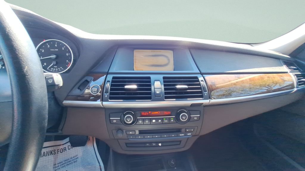 Used 2009 BMW X5 xDrive30i image 17