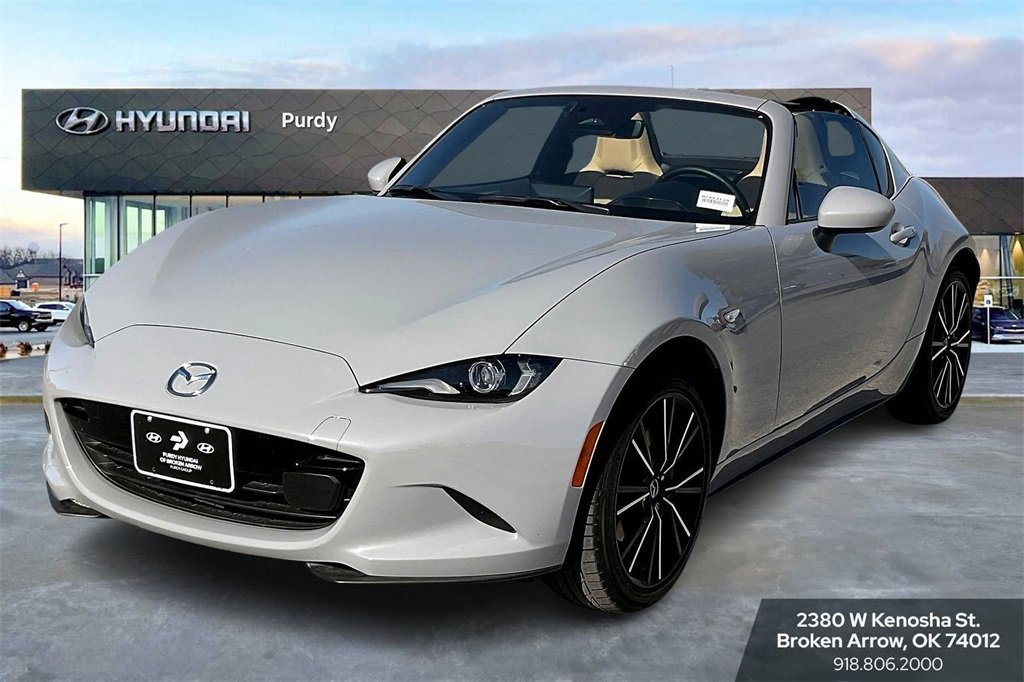 Used 2025 MAZDA MX-5 Miata RF Grand Touring image 1