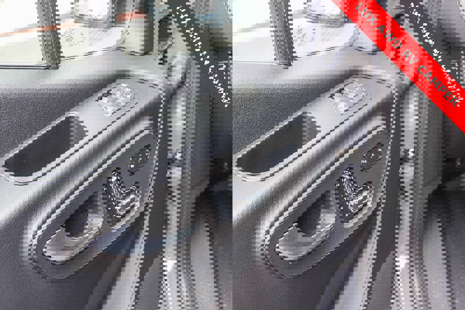 Used 2023 Mercedes-Benz Sprinter 2500 image 33