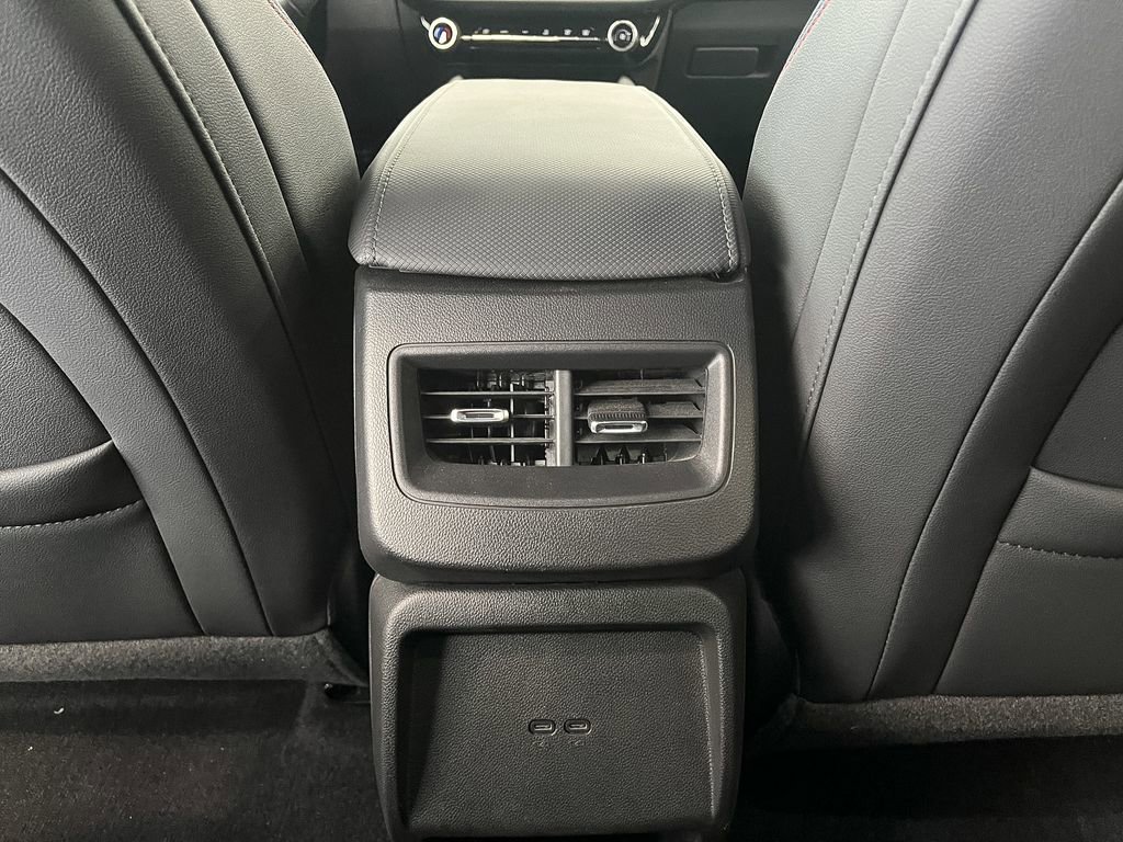 Certified 2024 Chevrolet Equinox EV RS image 31