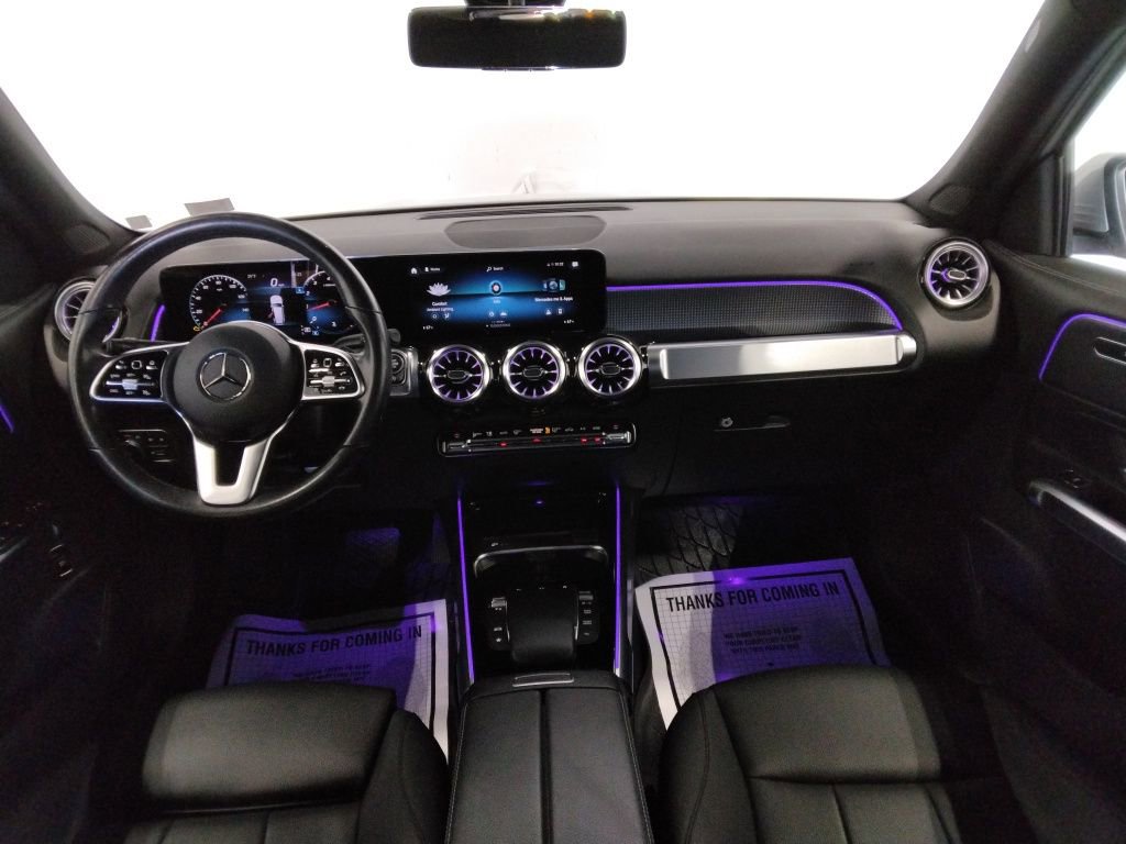 Used 2022 Mercedes-Benz GLB 250 w/ Premium Package Lite image 34
