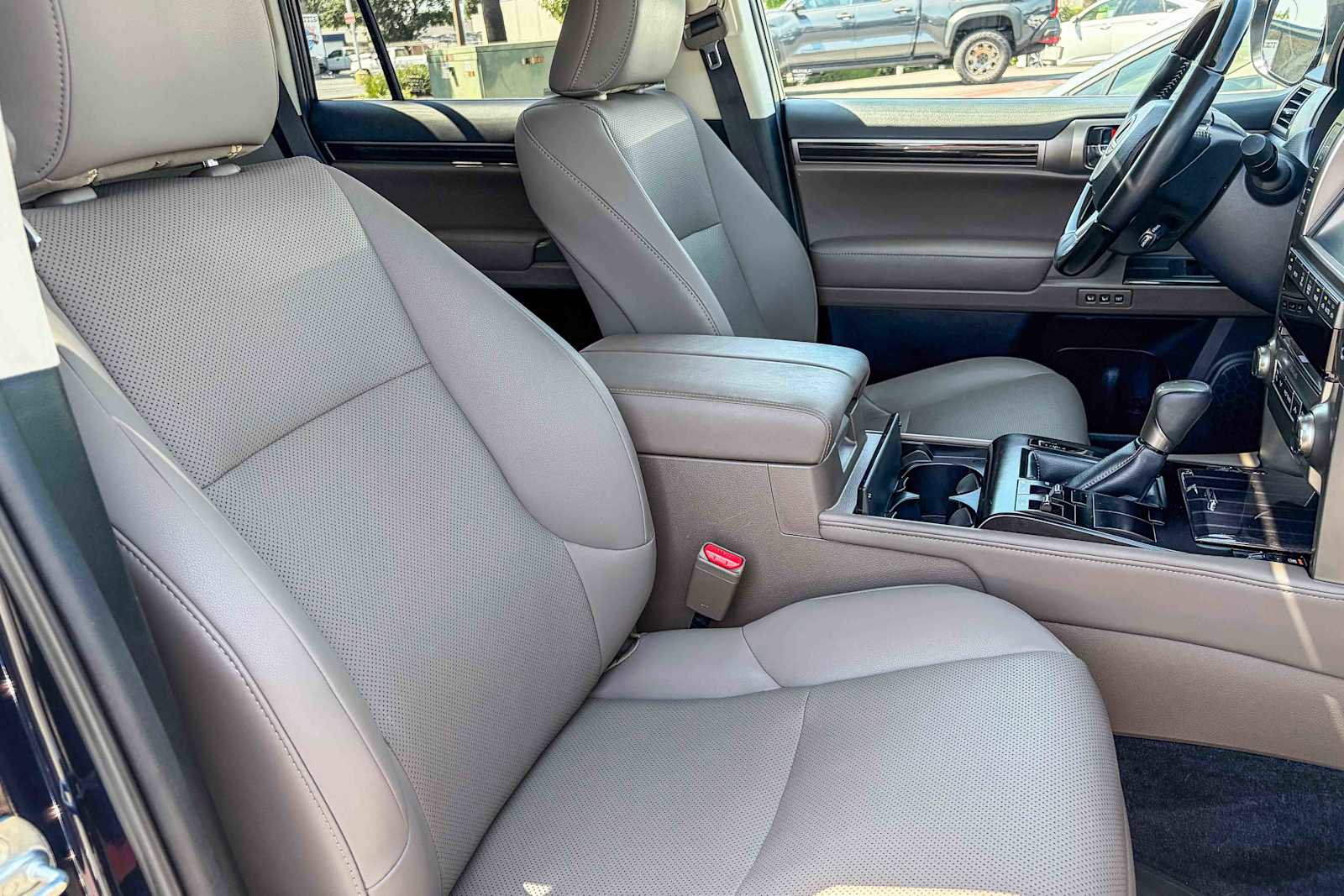 Certified 2021 Lexus GX 460 Premium w/ Premium Package AWD/4WD image 16