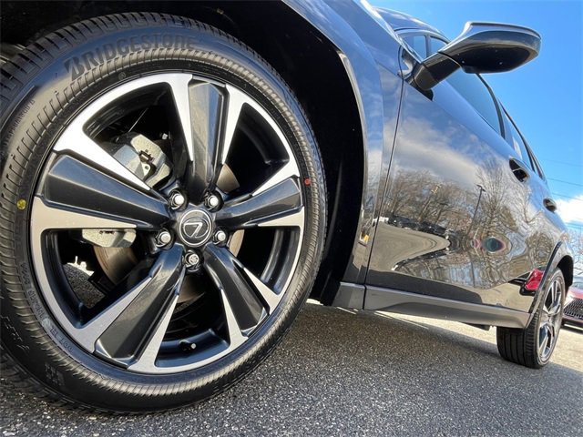 New 2025 Lexus UX 300h AWD image 9