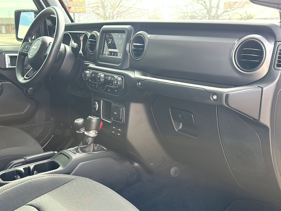 Used 2023 Jeep Gladiator Sport w/ Trailer Tow Package image 22