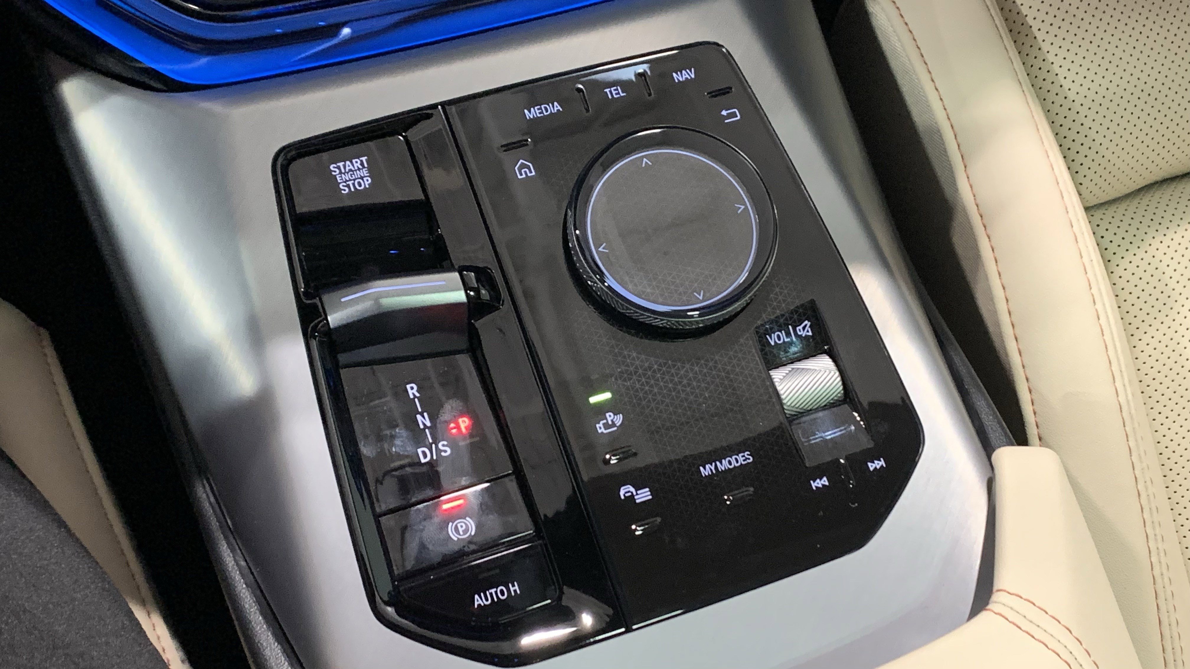 Used 2026 BMW X3 xDrive30 w/ M Sport Package image 23