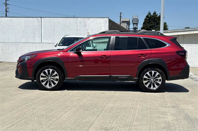 Certified 2025 Subaru Outback Limited AWD/4WD image 6