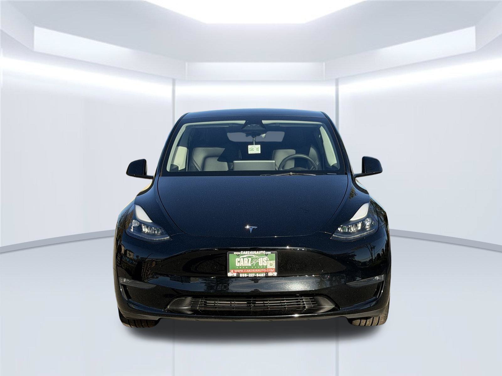 Used 2023 Tesla Model Y Long Range AWD/4WD image 2
