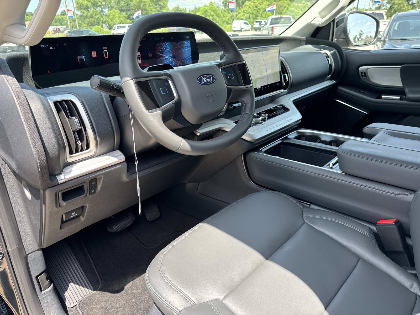 New 2026 Ford Expedition Active RWD image 10