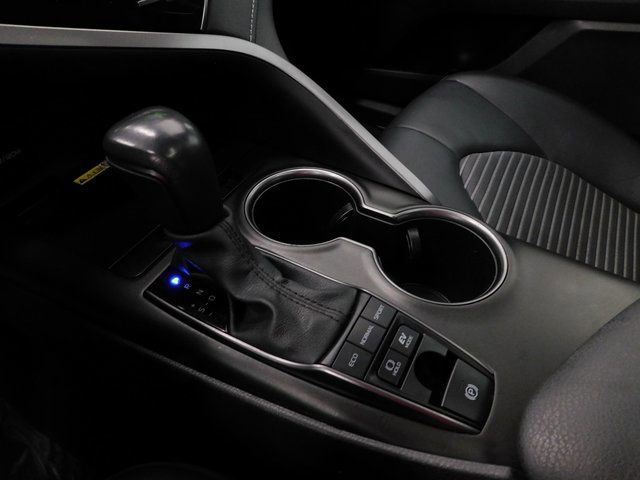 Used 2024 Toyota Camry SE image 41