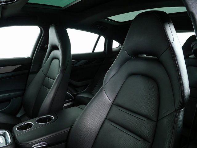 Certified 2023 Porsche Panamera RWD image 5