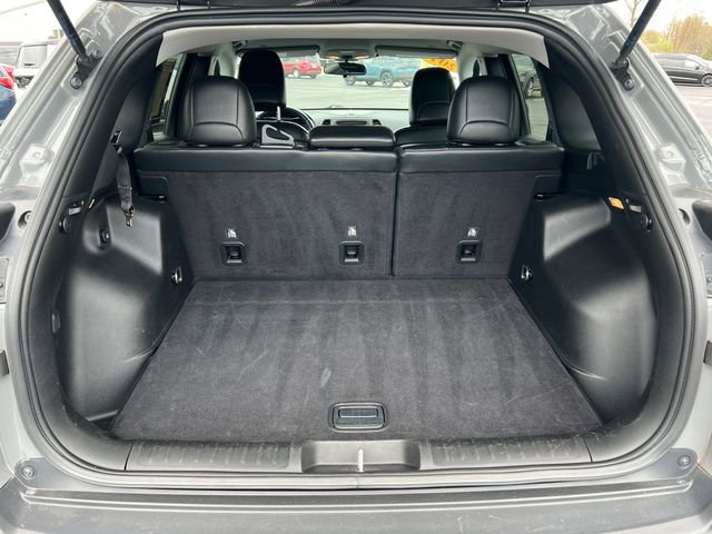 Used 2019 Jeep Cherokee Latitude Plus AWD/4WD image 35
