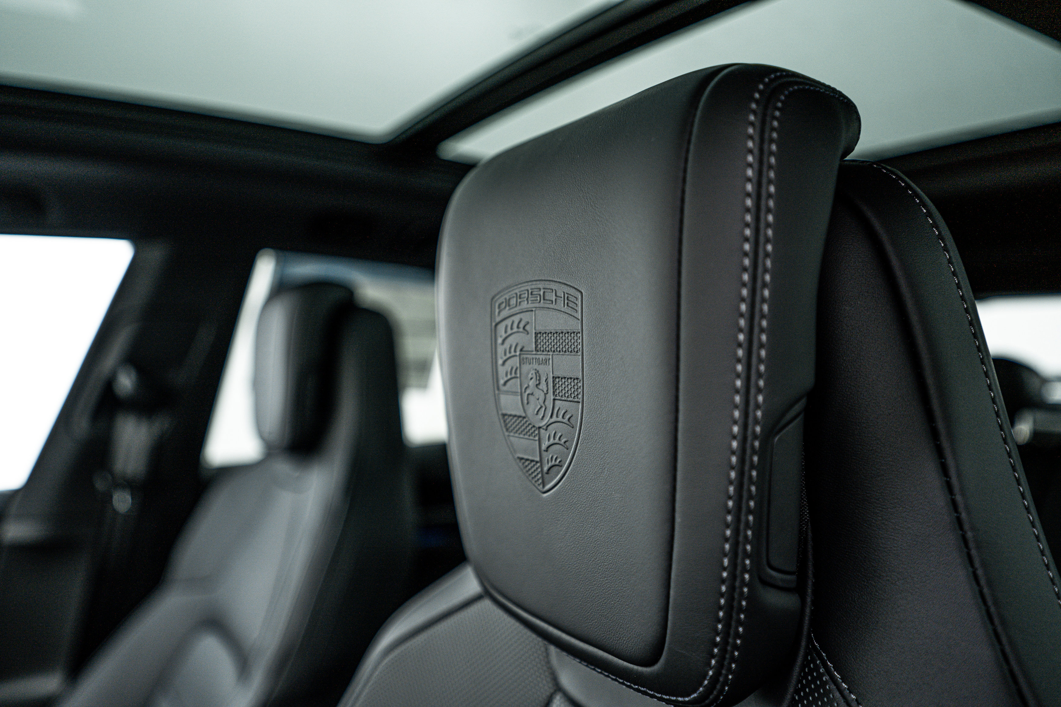 New 2025 Porsche Macan 4S Electric image 22