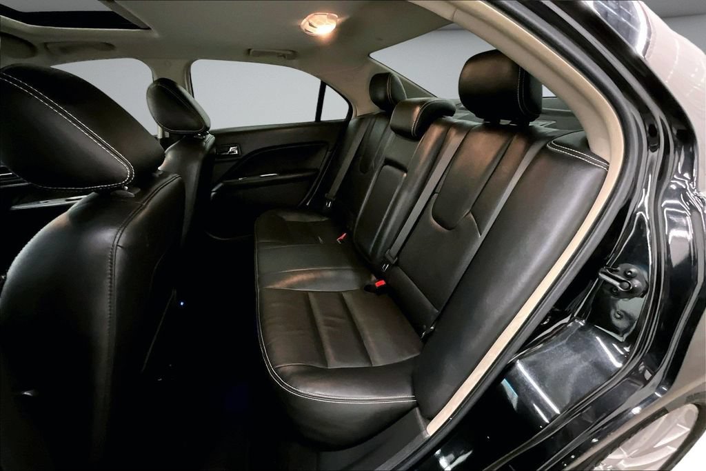 Used 2011 Ford Fusion SEL w/ 302A Rapid Spec Order Code FWD image 22