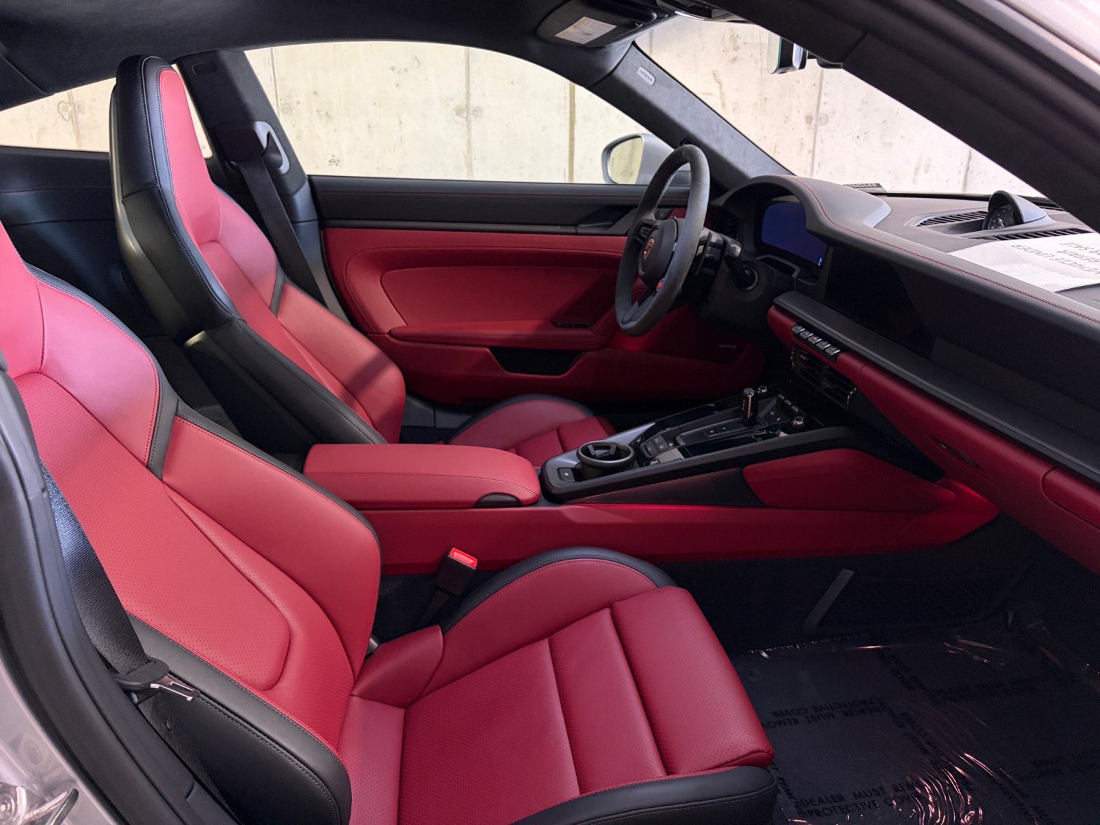 Certified 2025 Porsche 911 Carrera GTS RWD image 26