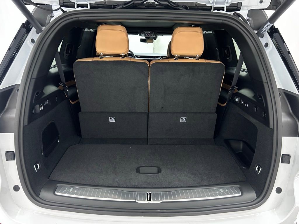 New 2026 Jeep Grand Cherokee L Summit image 8