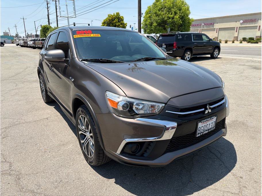 Used 2018 Mitsubishi Outlander Sport ES FWD image 2