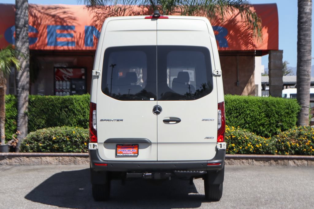 Used 2023 Mercedes-Benz Sprinter 2500 image 7