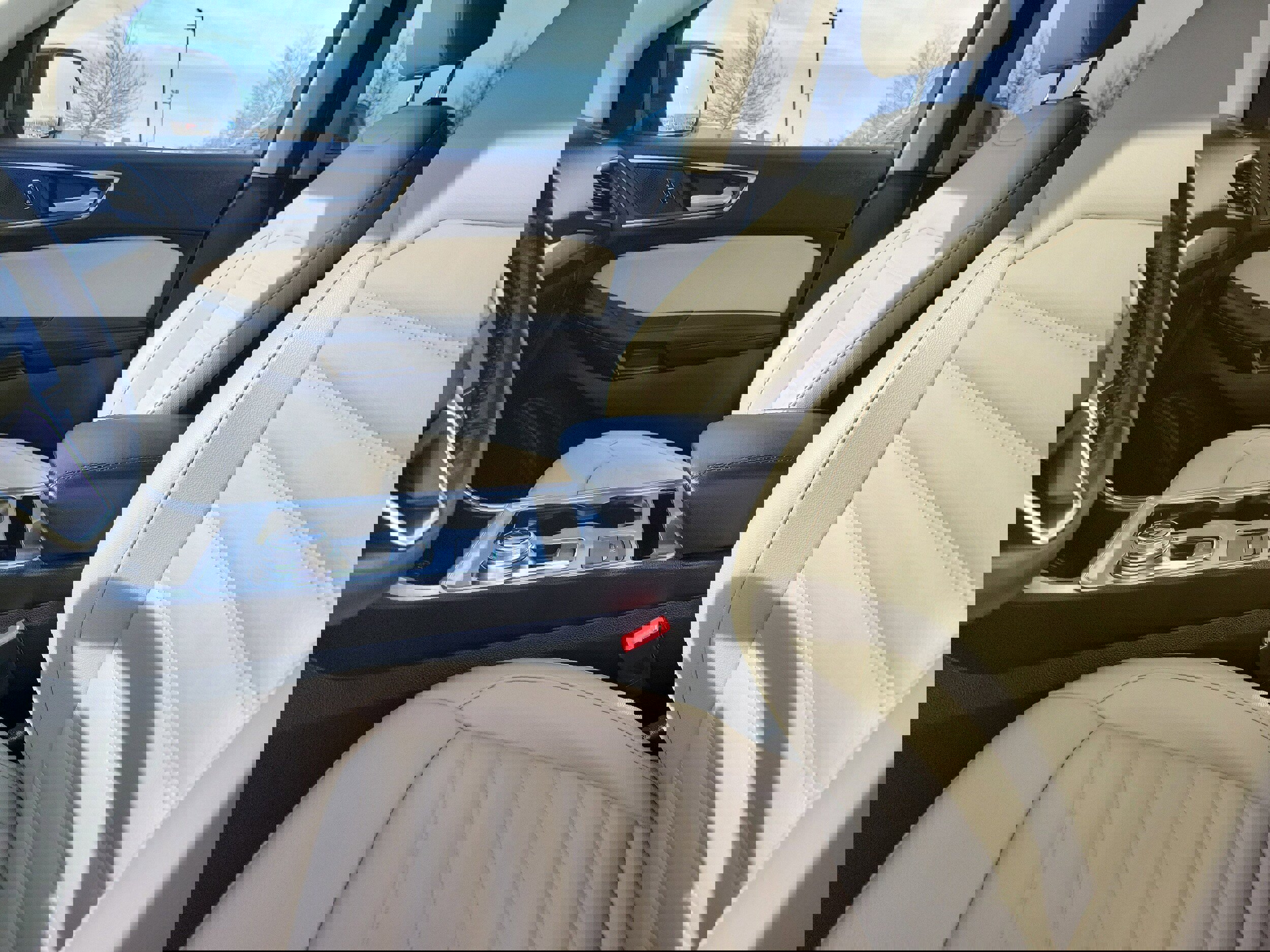 Used 2023 Ford Edge SEL w/ Convenience Package image 20