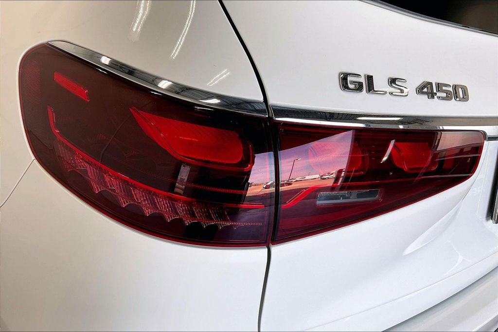 Used 2026 Mercedes-Benz GLS 450 GLS 450 image 28