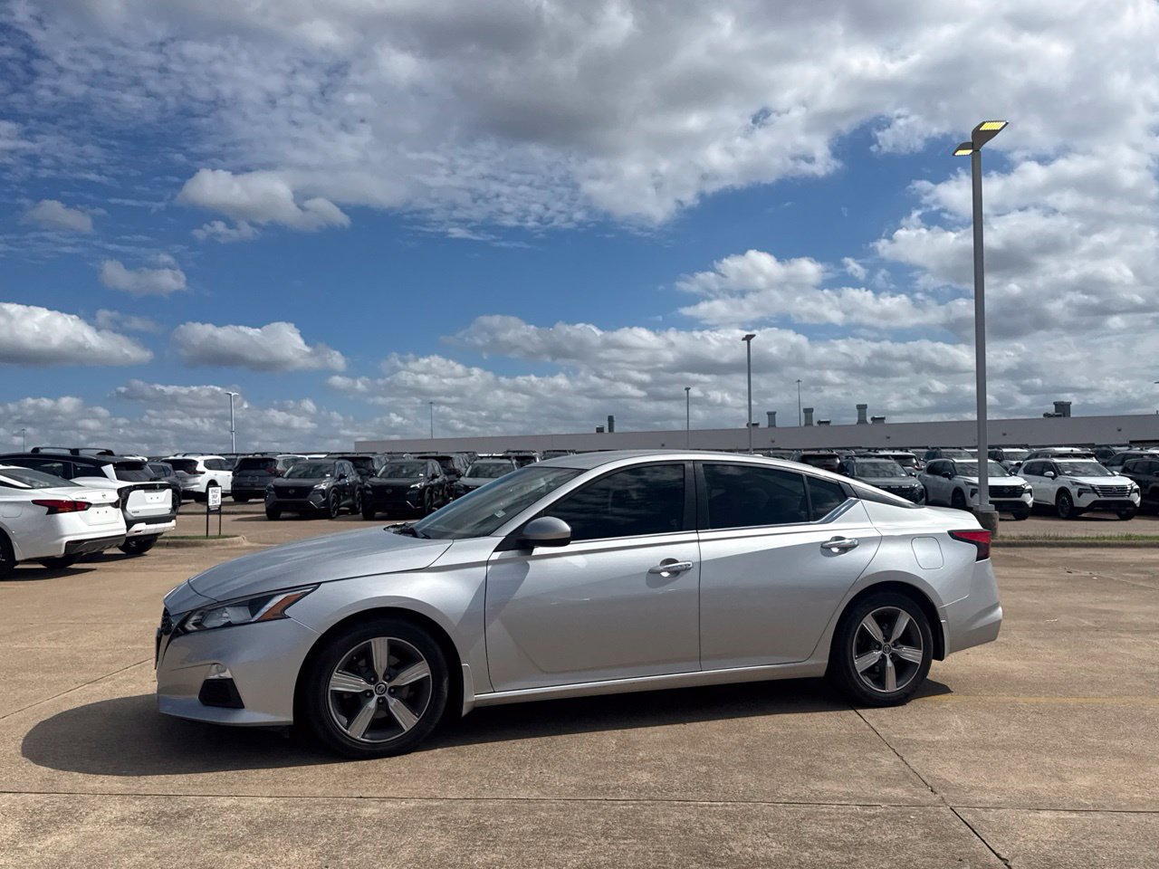 Used 2020 Nissan Altima 2.5 S w/ Driver Assist Package FWD image 13