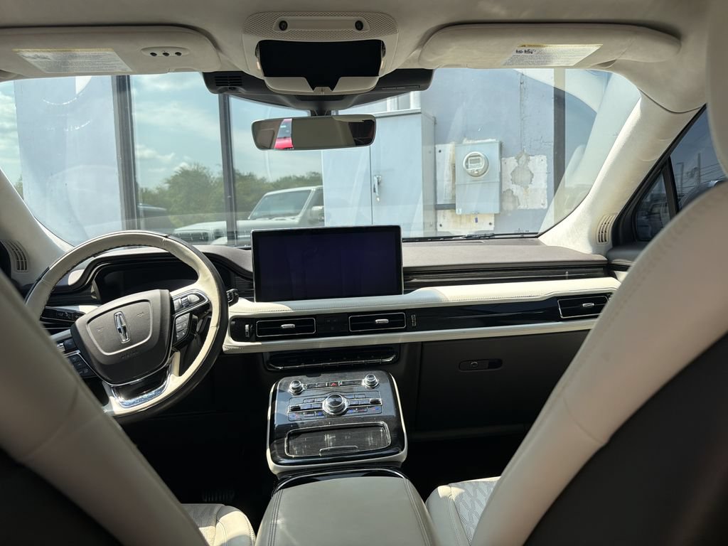 Certified 2022 Lincoln Nautilus Black Label w/ Class II Trailer Tow Package AWD/4WD image 8
