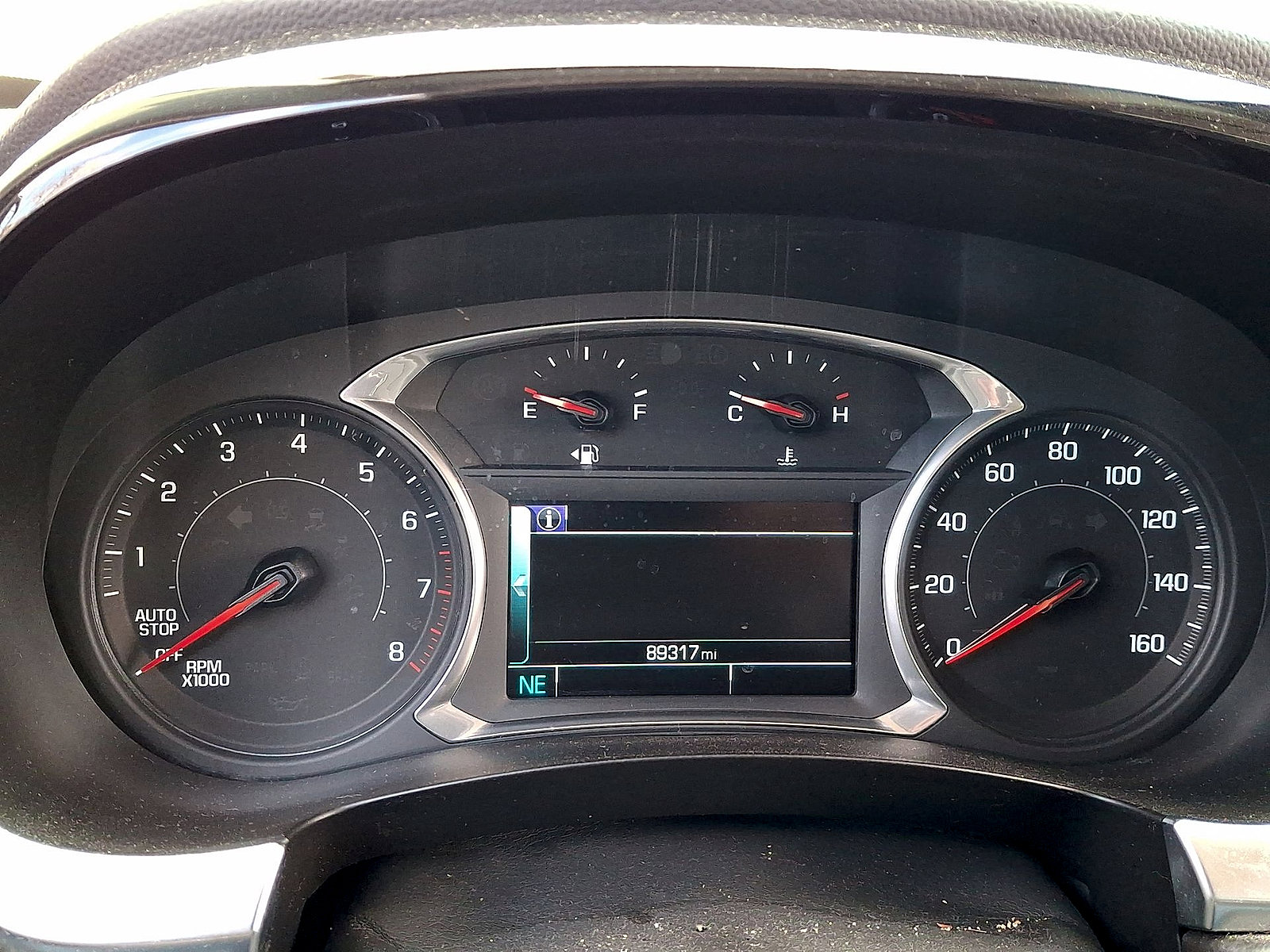 Used 2018 Chevrolet Traverse LT AWD/4WD image 13