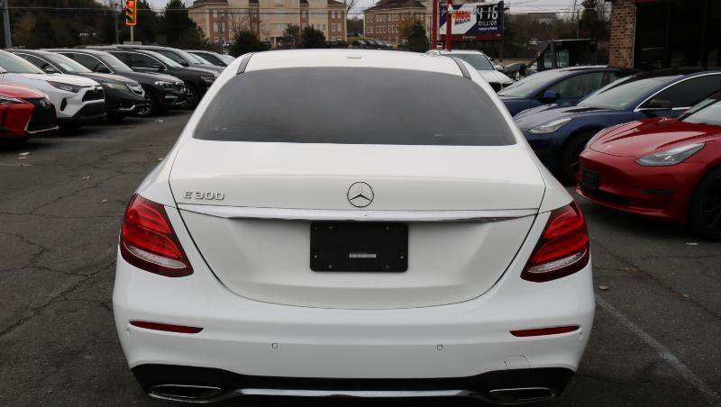 Used 2019 Mercedes-Benz E 300 w/ Premium 1 Package image 6