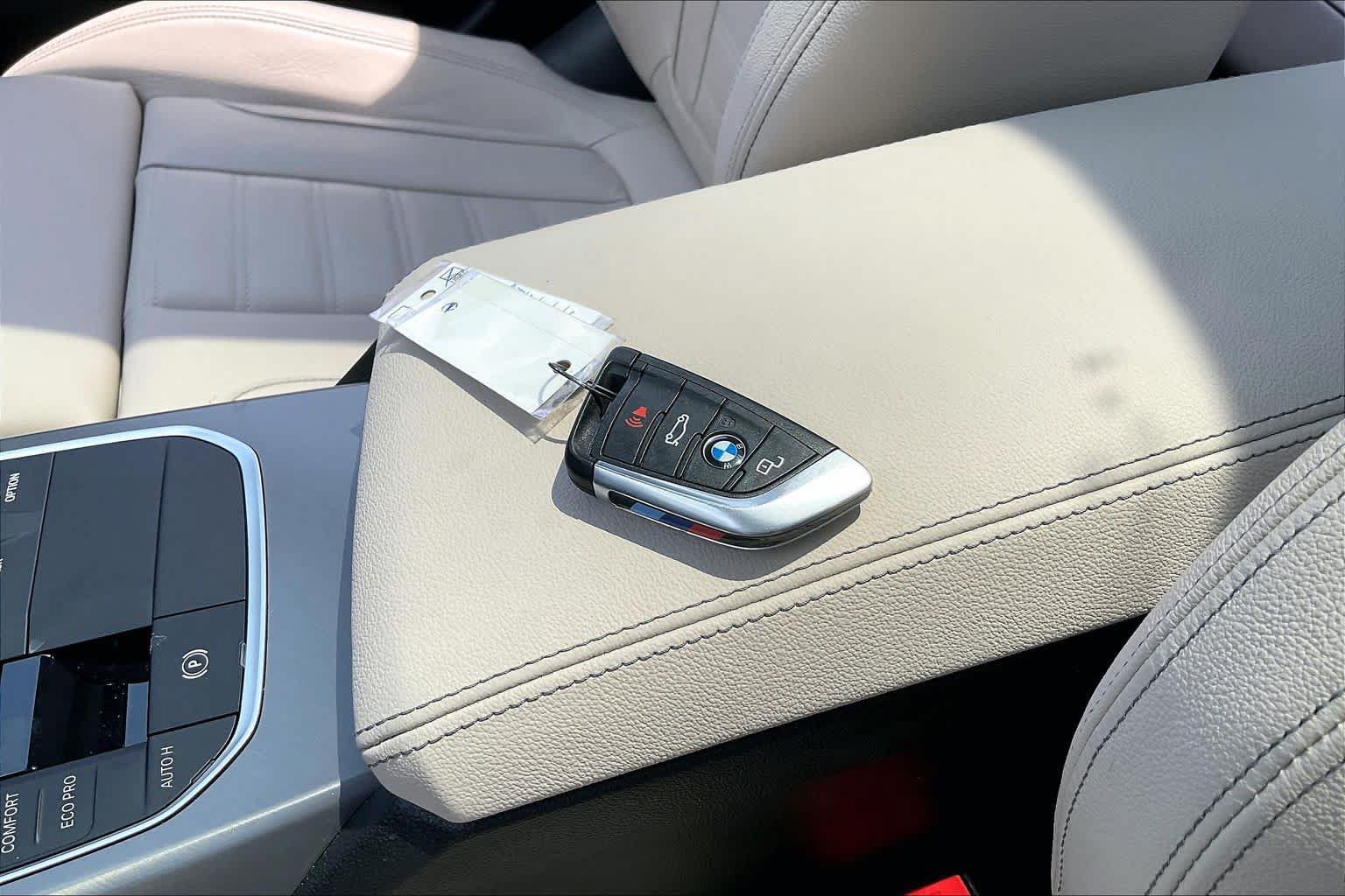 Used 2025 BMW M340i xDrive w/ Premium Package AWD/4WD image 14