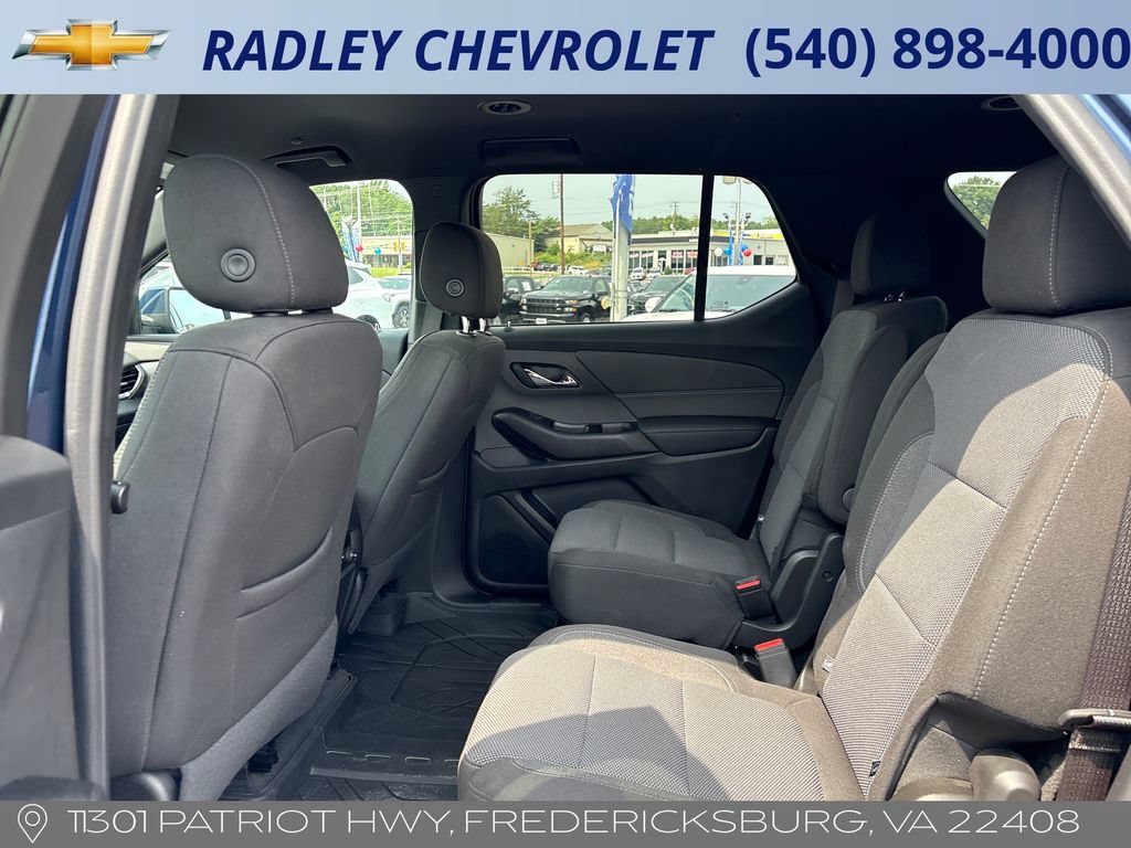 Certified 2023 Chevrolet Traverse LT FWD image 12