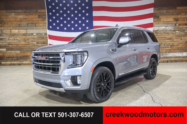 Used 2023 GMC Yukon SLT AWD/4WD image 1