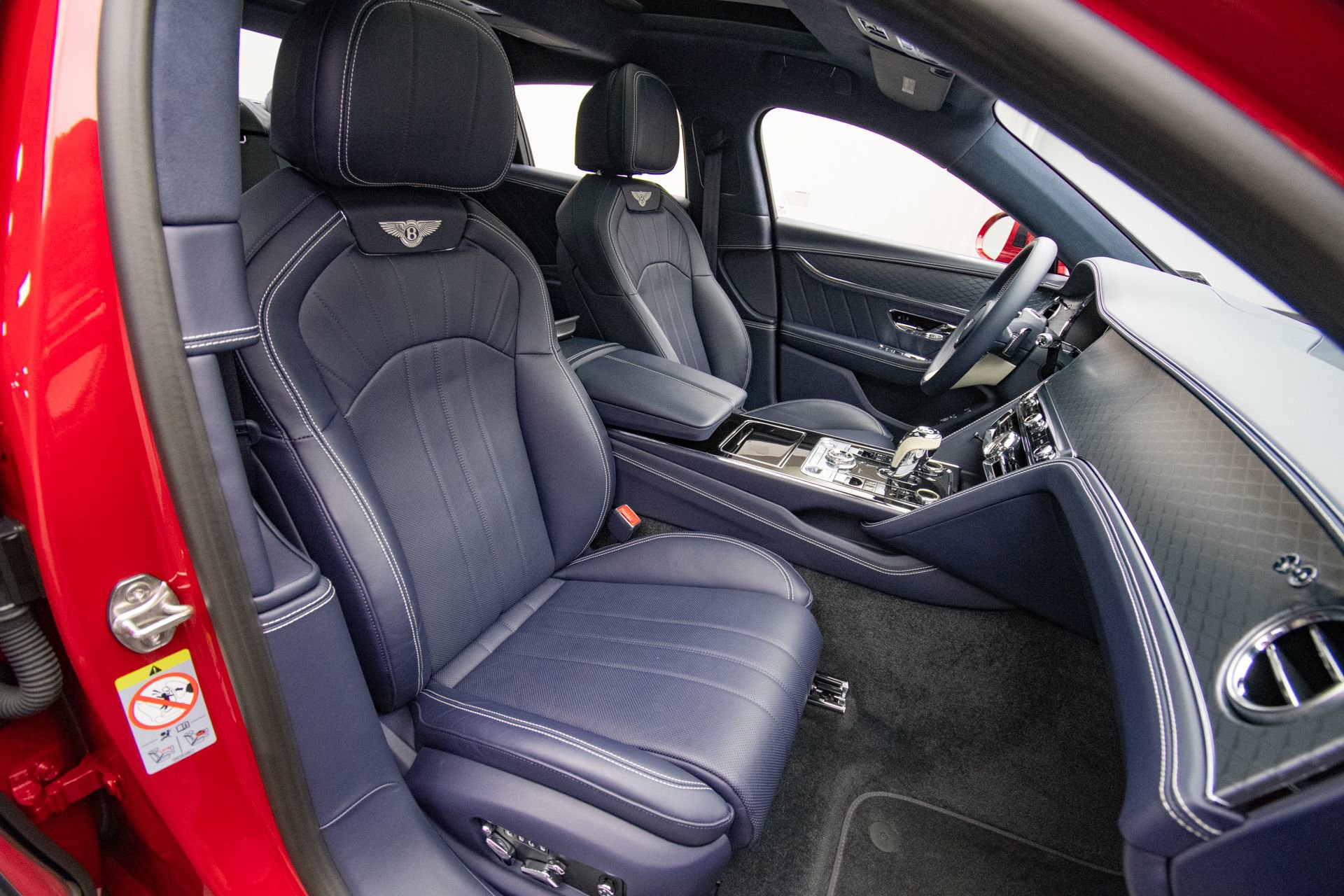 Used 2024 Bentley Flying Spur S V8 AWD/4WD image 12