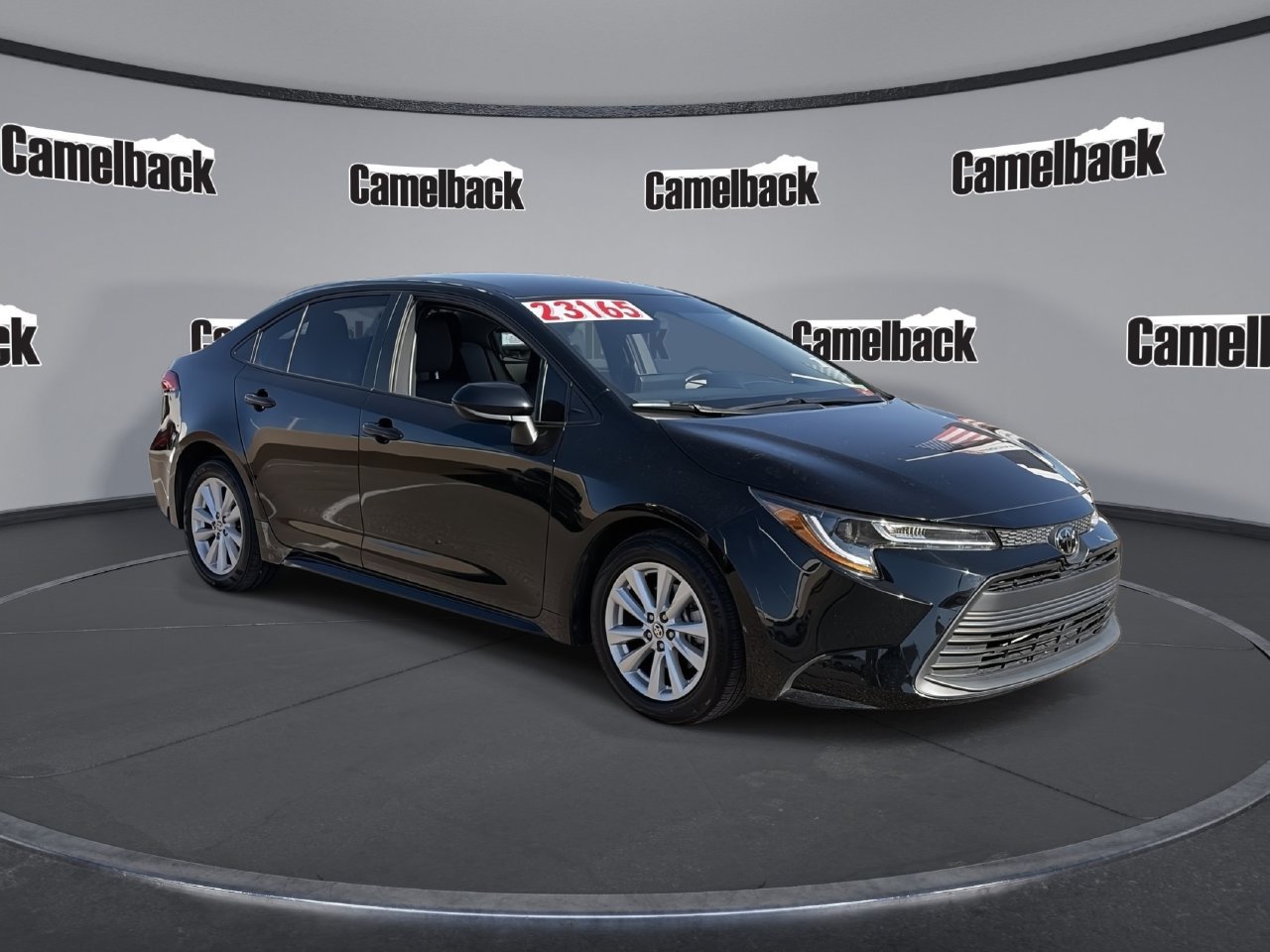 Used 2024 Toyota Corolla LE w/ LE Convenience Package FWD image 1