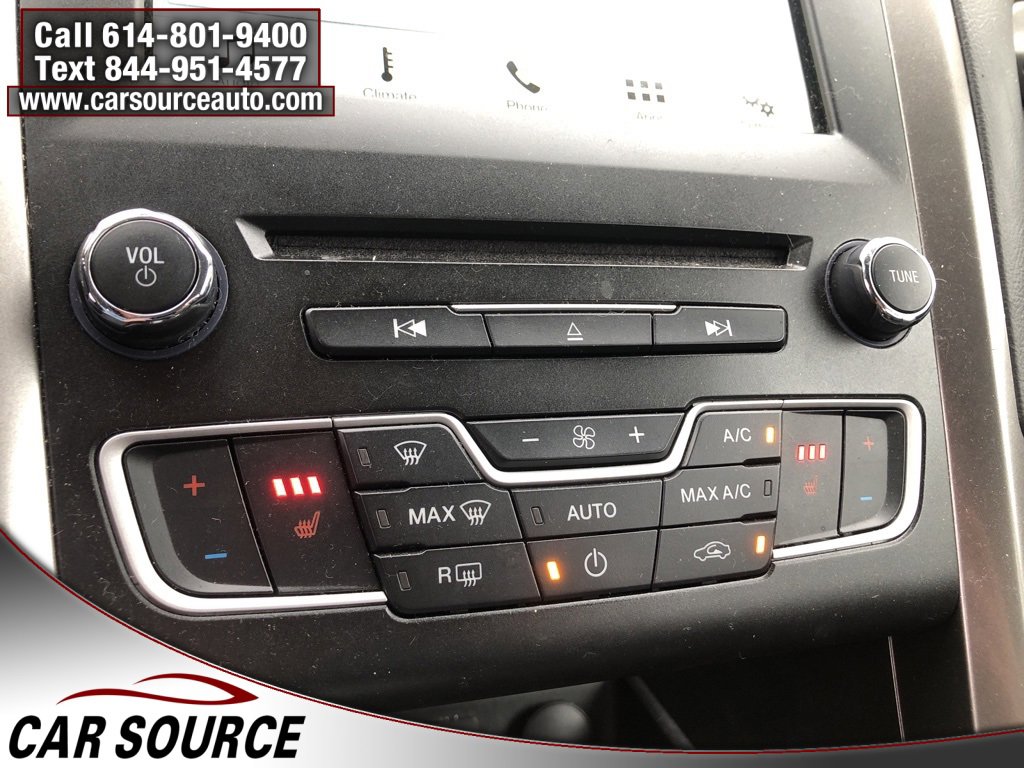 Used 2018 Ford Fusion SE w/ Fusion SE Technology Package image 20