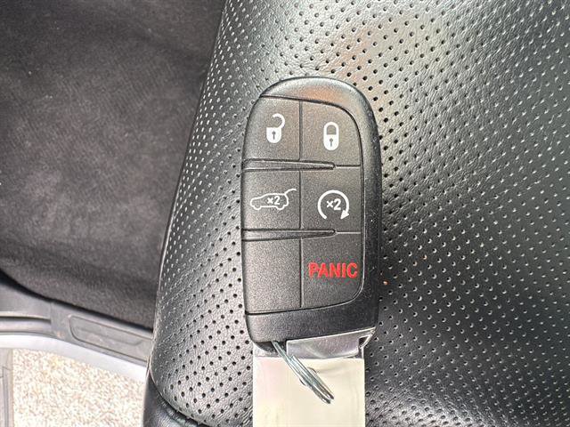 Used 2024 Dodge Durango GT RWD image 28
