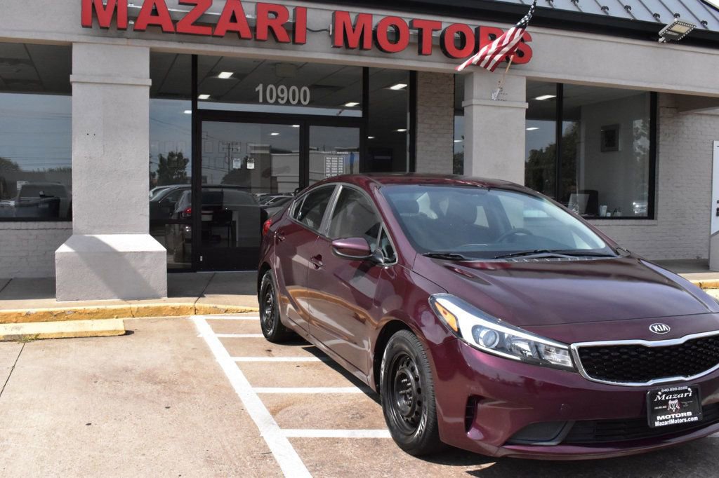 Used 2018 Kia Forte LX image 9