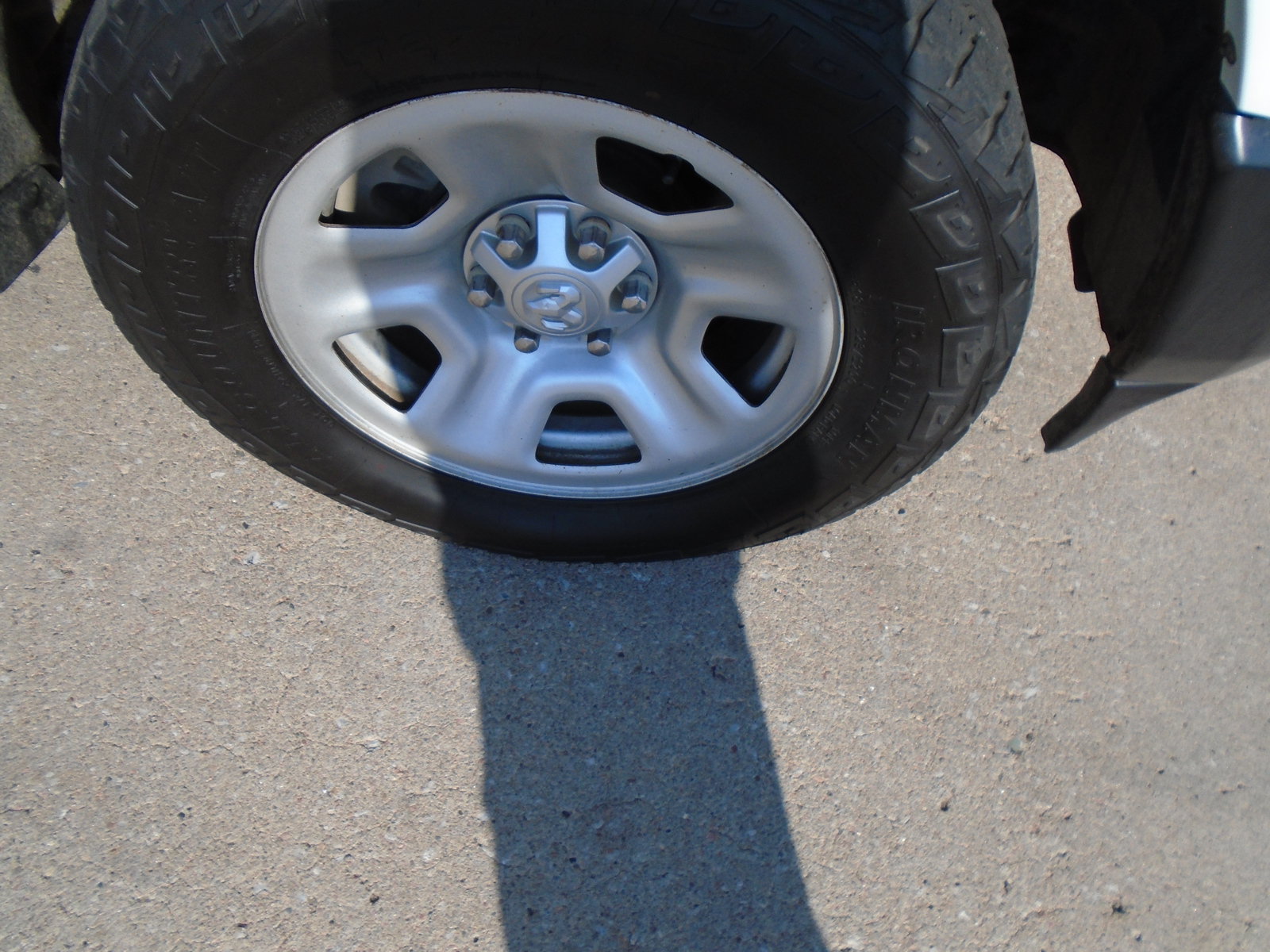 Used 2022 RAM 1500 Tradesman AWD/4WD image 9
