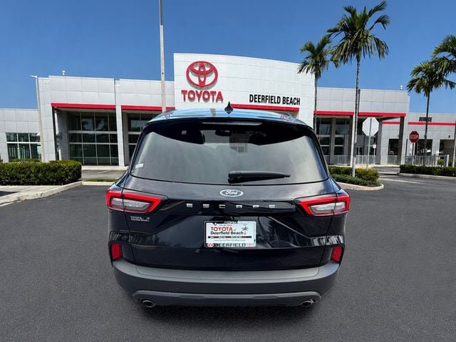 Used 2025 Ford Escape ST-Line FWD image 6