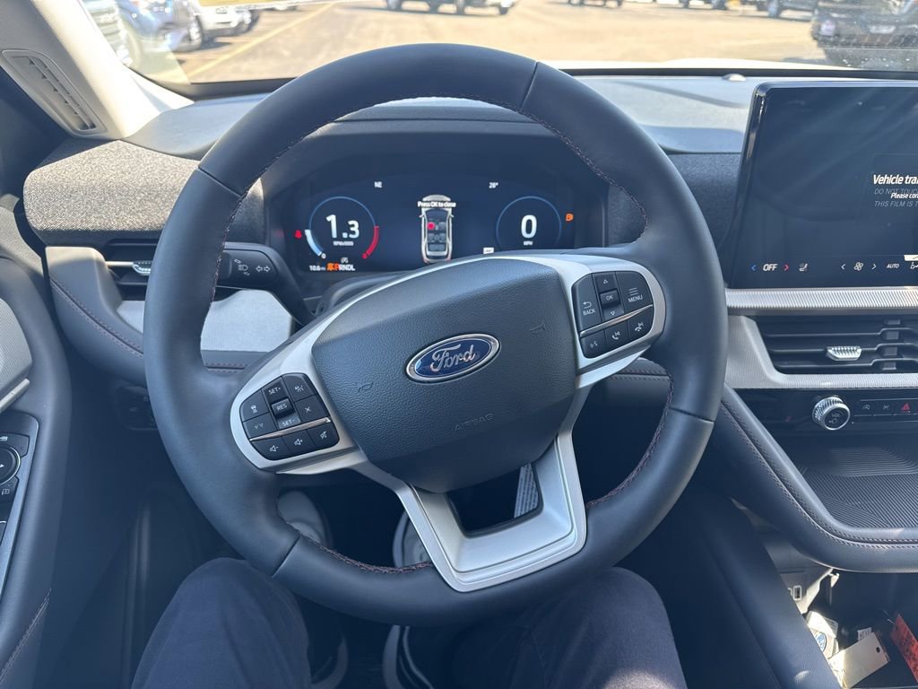 New 2026 Ford Explorer Active w/ Active Comfort Package image 10