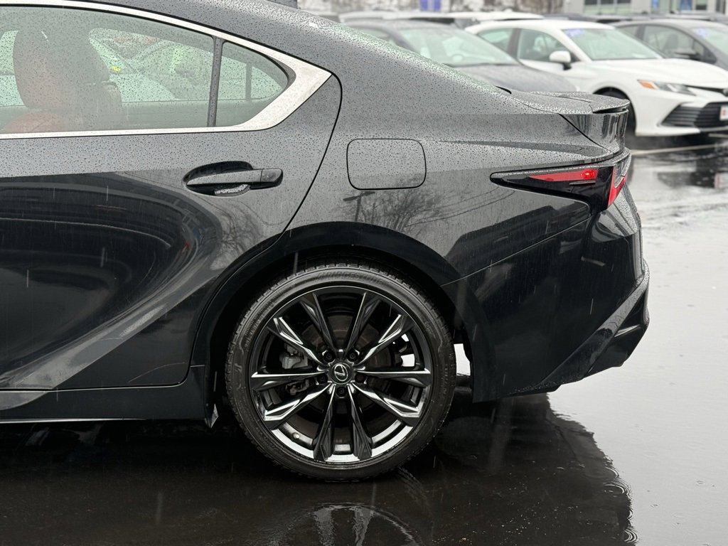 Used 2021 Lexus IS 350 F Sport image 4