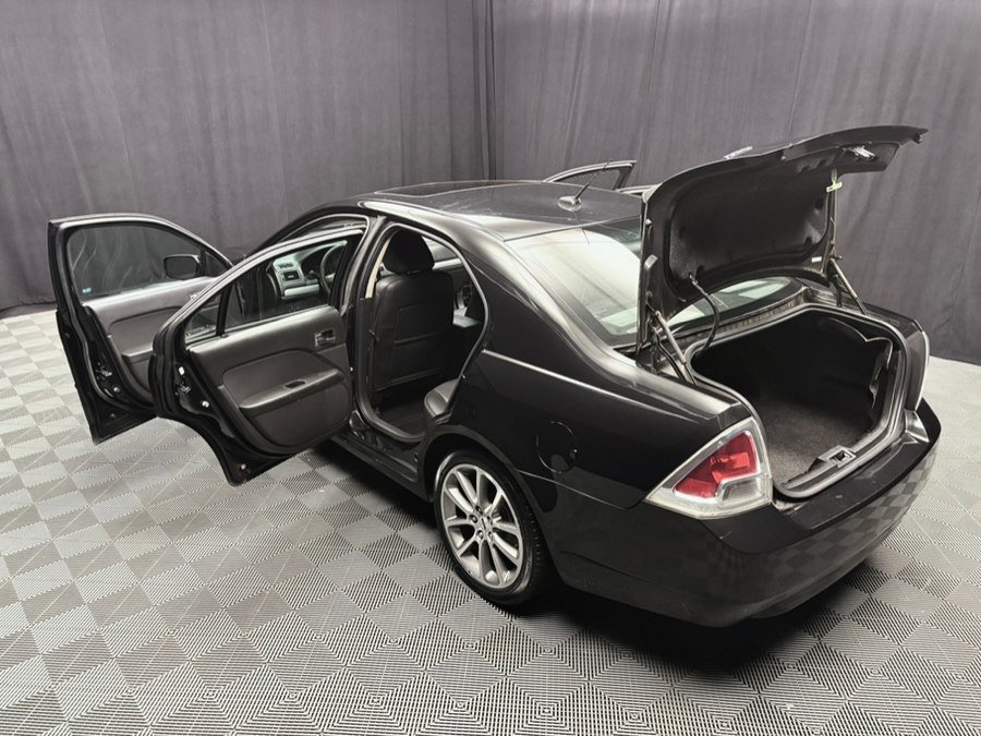 Used 2009 Ford Fusion SEL FWD image 17