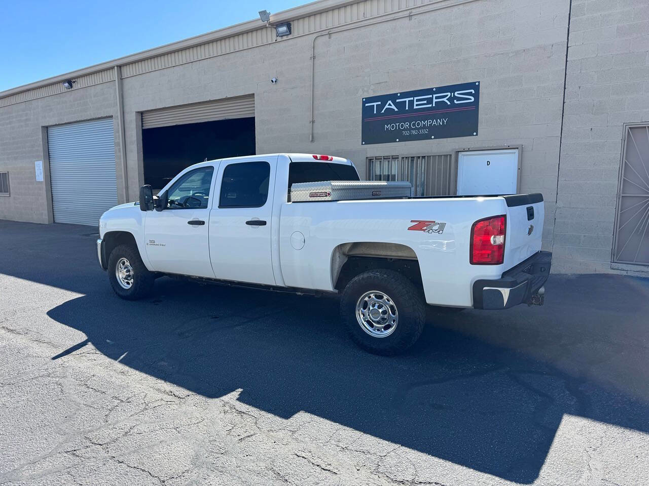 Used 2008 Chevrolet Silverado 2500 LT w/ 1LT Convenience Package AWD/4WD image 7