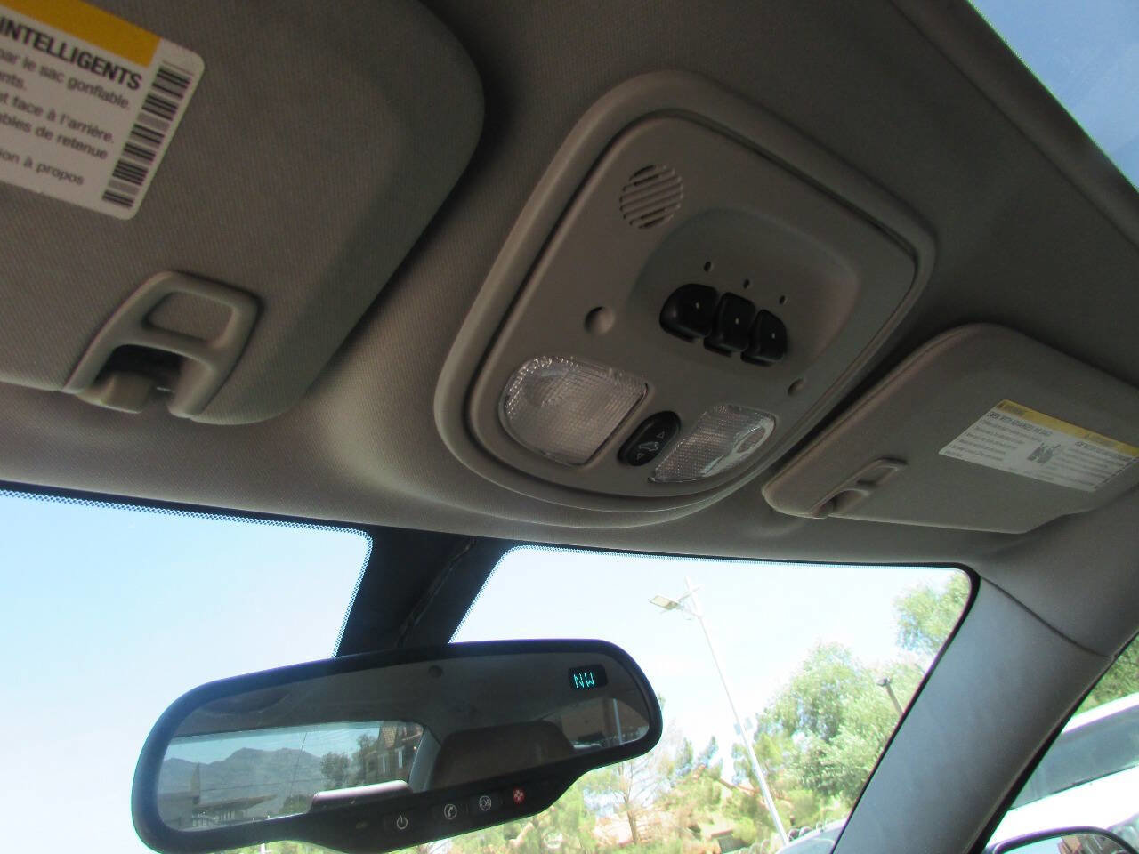 Used 2008 Saturn Aura XR w/ Premium Trim Package image 20