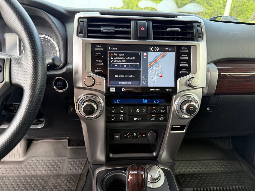 Used 2023 Toyota 4Runner Limited AWD/4WD image 20