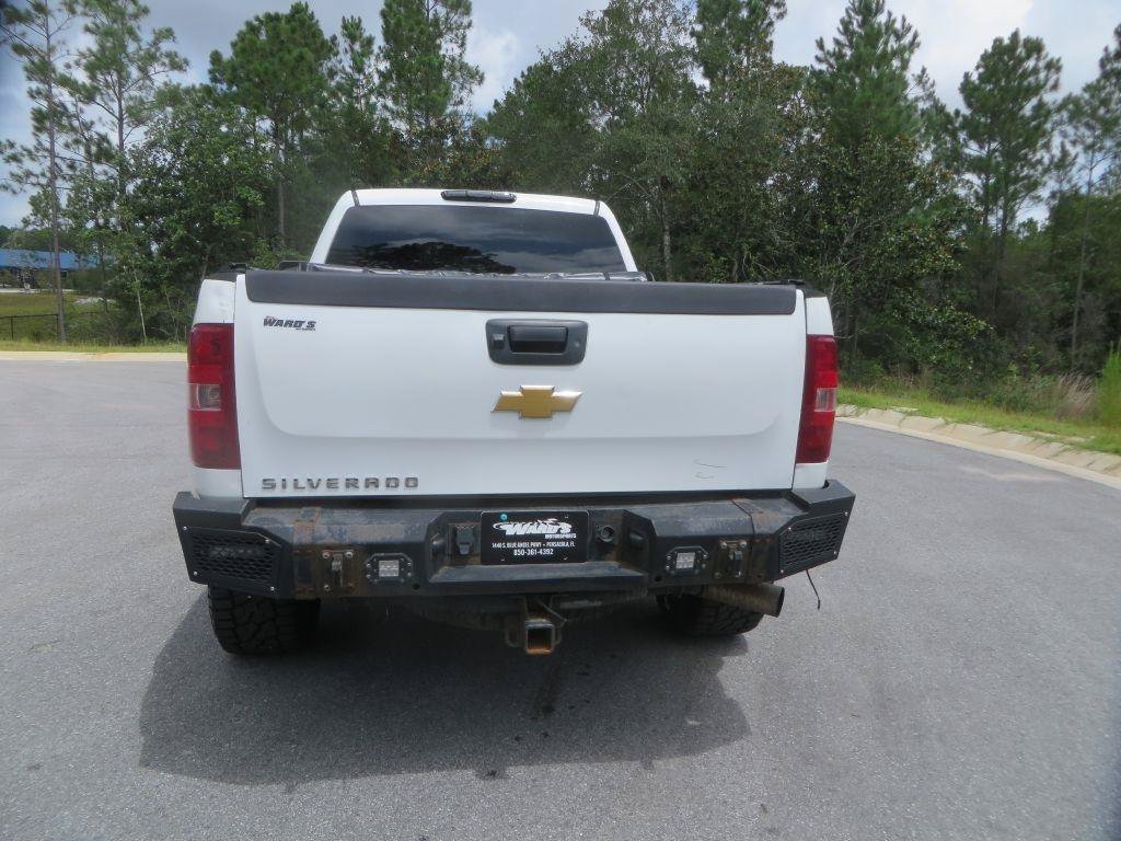 Used 2008 Chevrolet Silverado 2500 LT w/ Suspension Package, Off-Road AWD/4WD image 7