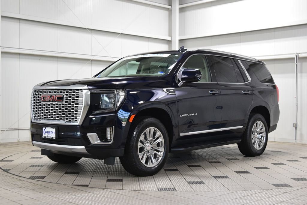 Used 2024 GMC Yukon Denali AWD/4WD image 3