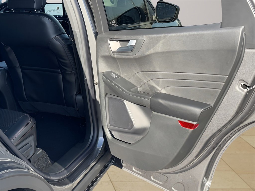 New 2025 Ford Escape ST-Line w/ Equipment Group 301A image 28